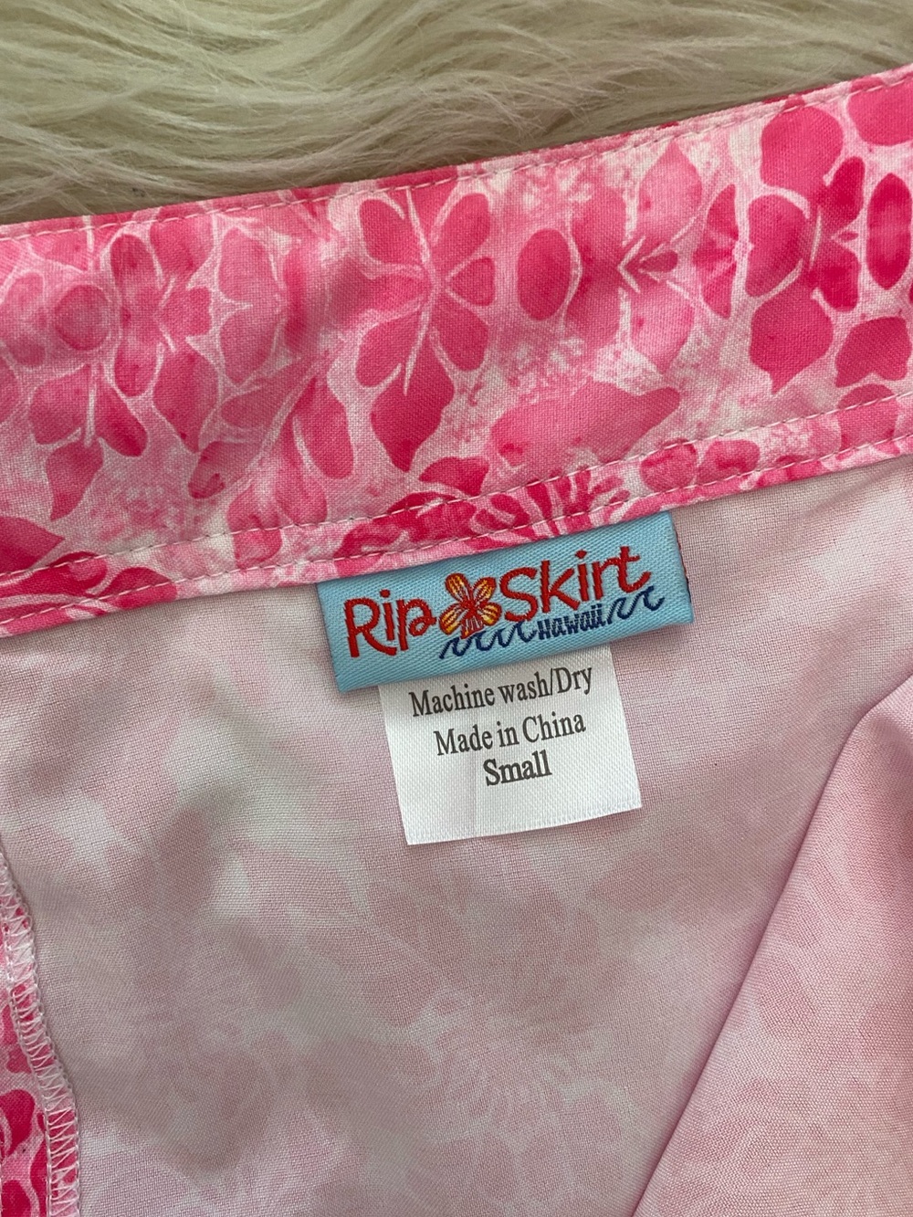 RipSkirt Length 2 Beach to Bistro Wrap Skirt Neon Bali Pink Floral Vacation S - Picture 11 of 12